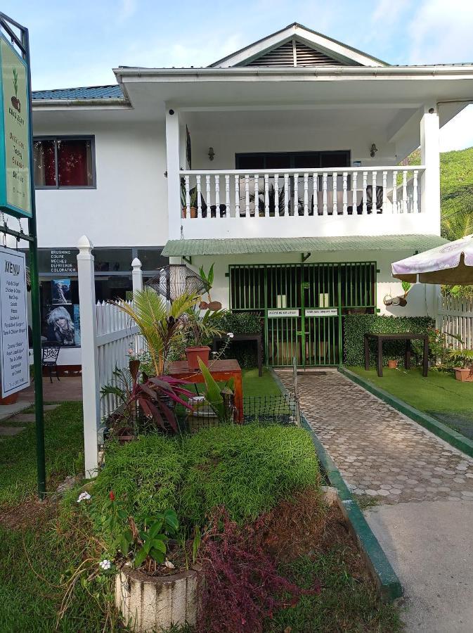 Les Forbans Selfcatering Apartment Takamaka Exterior photo