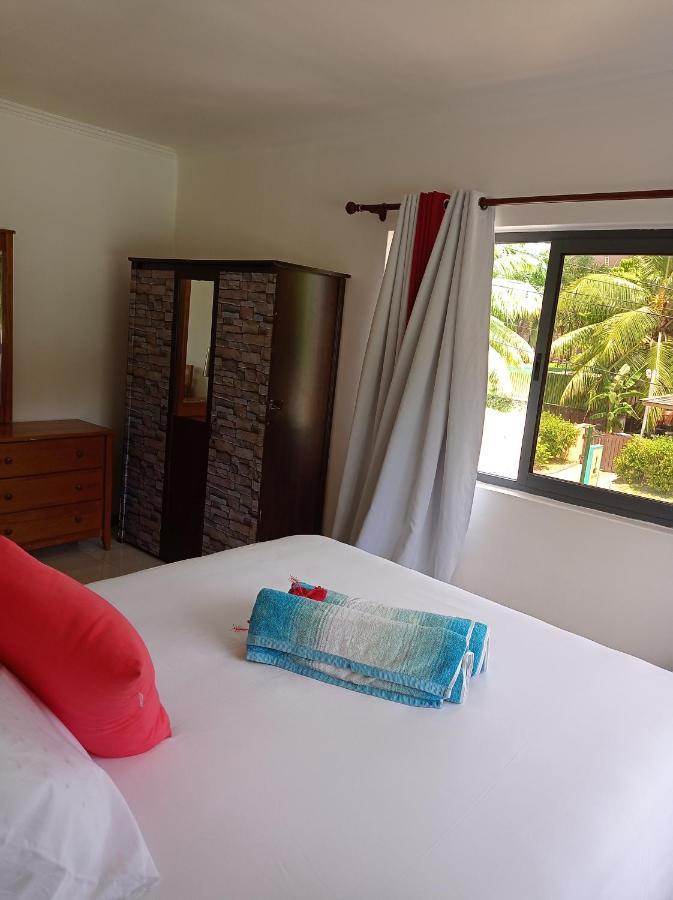Les Forbans Selfcatering Apartment Takamaka Exterior photo