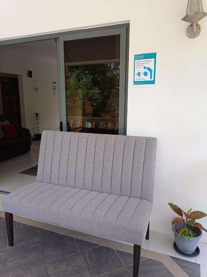 Les Forbans Selfcatering Apartment Takamaka Exterior photo